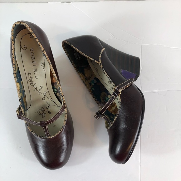 Bobbi Blu Access Brown Leather Strapped Wedge round toe Carlota gently used - Picture 2 of 8